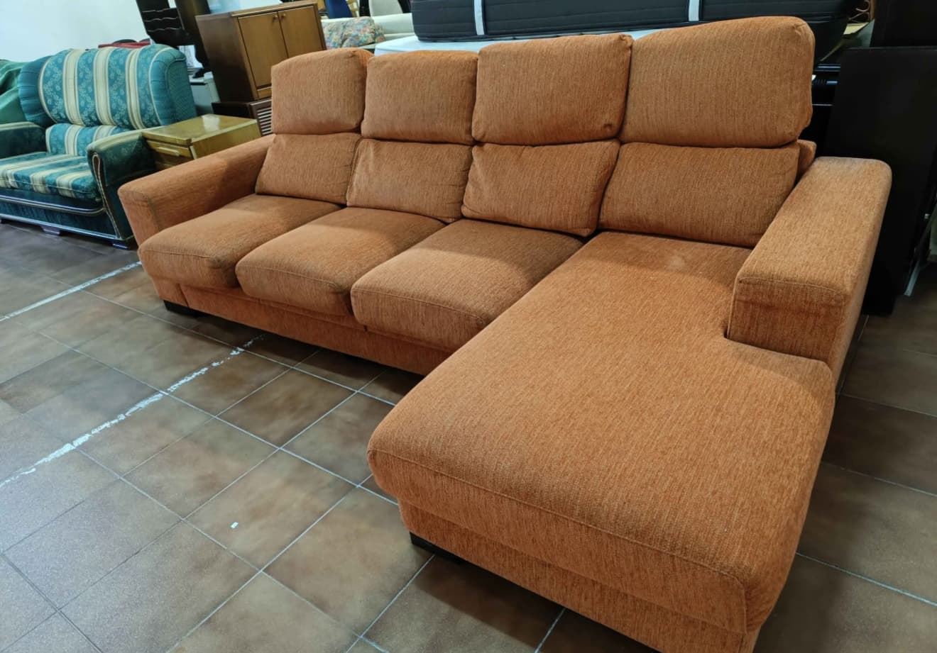 Sofá Chaiselongue - Imagen 1